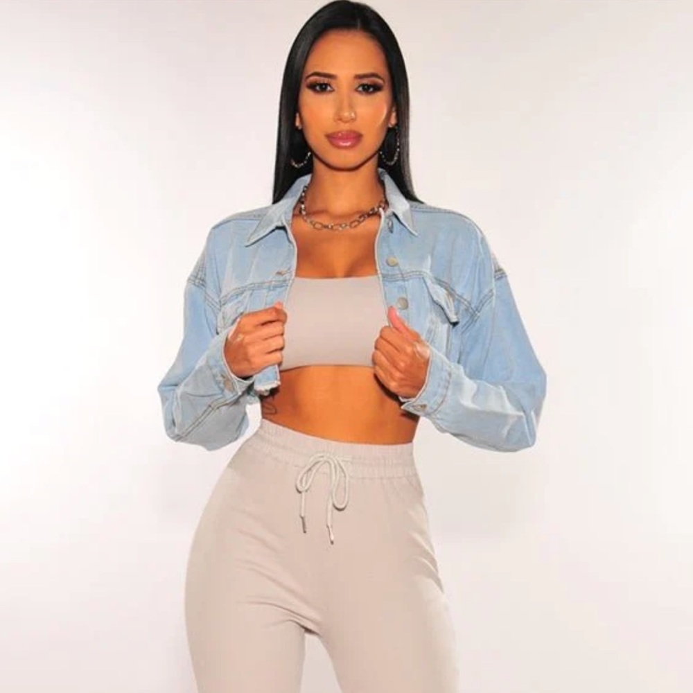 Distressed crop denim jacket